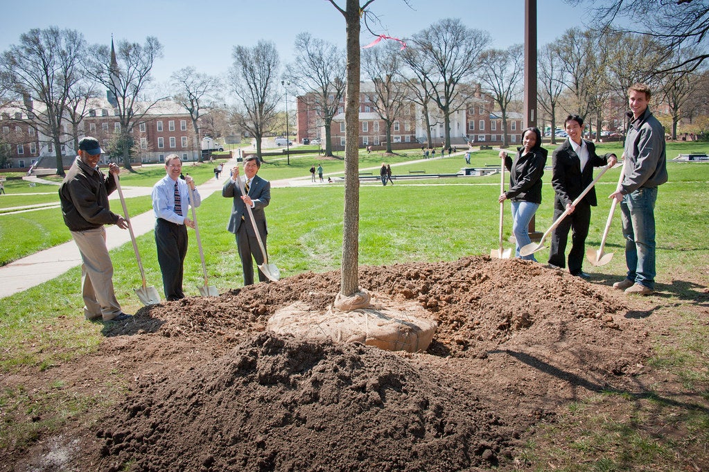 2011 Ceremonial Tree Planting