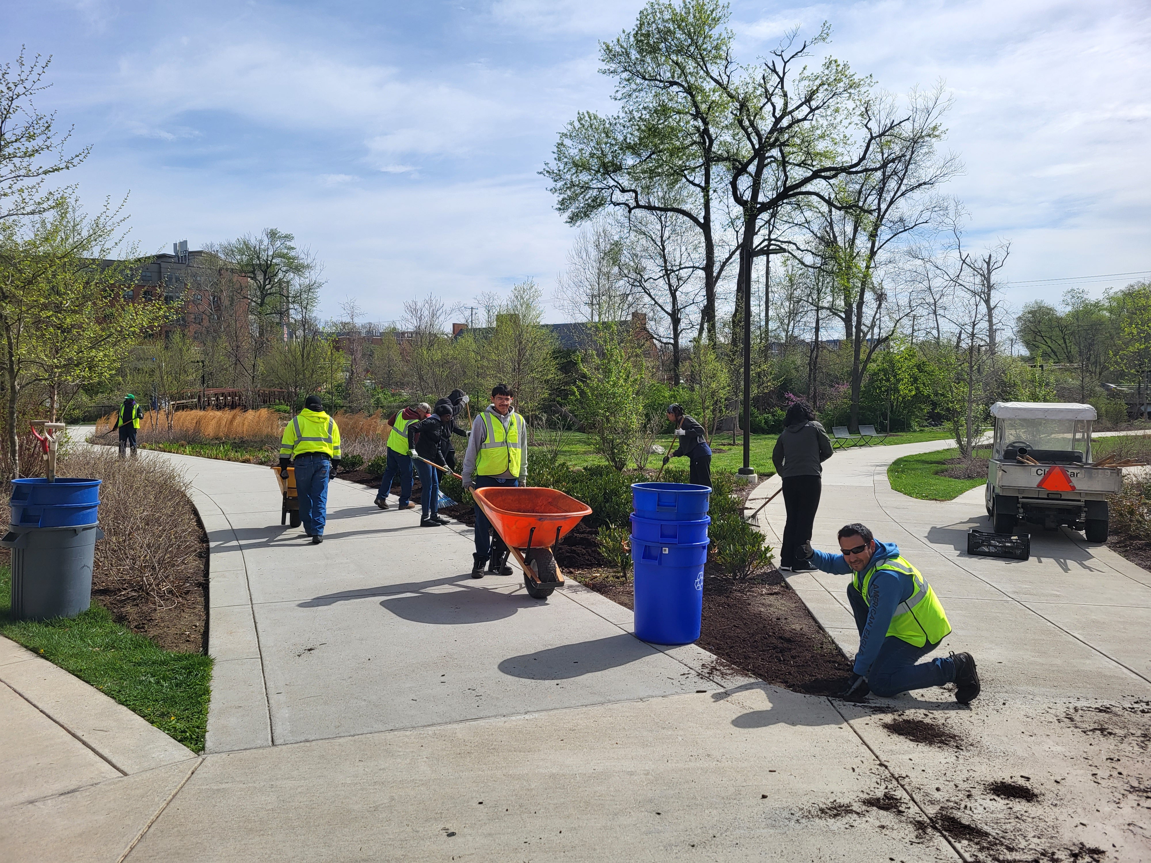 Volunteers at Iribe